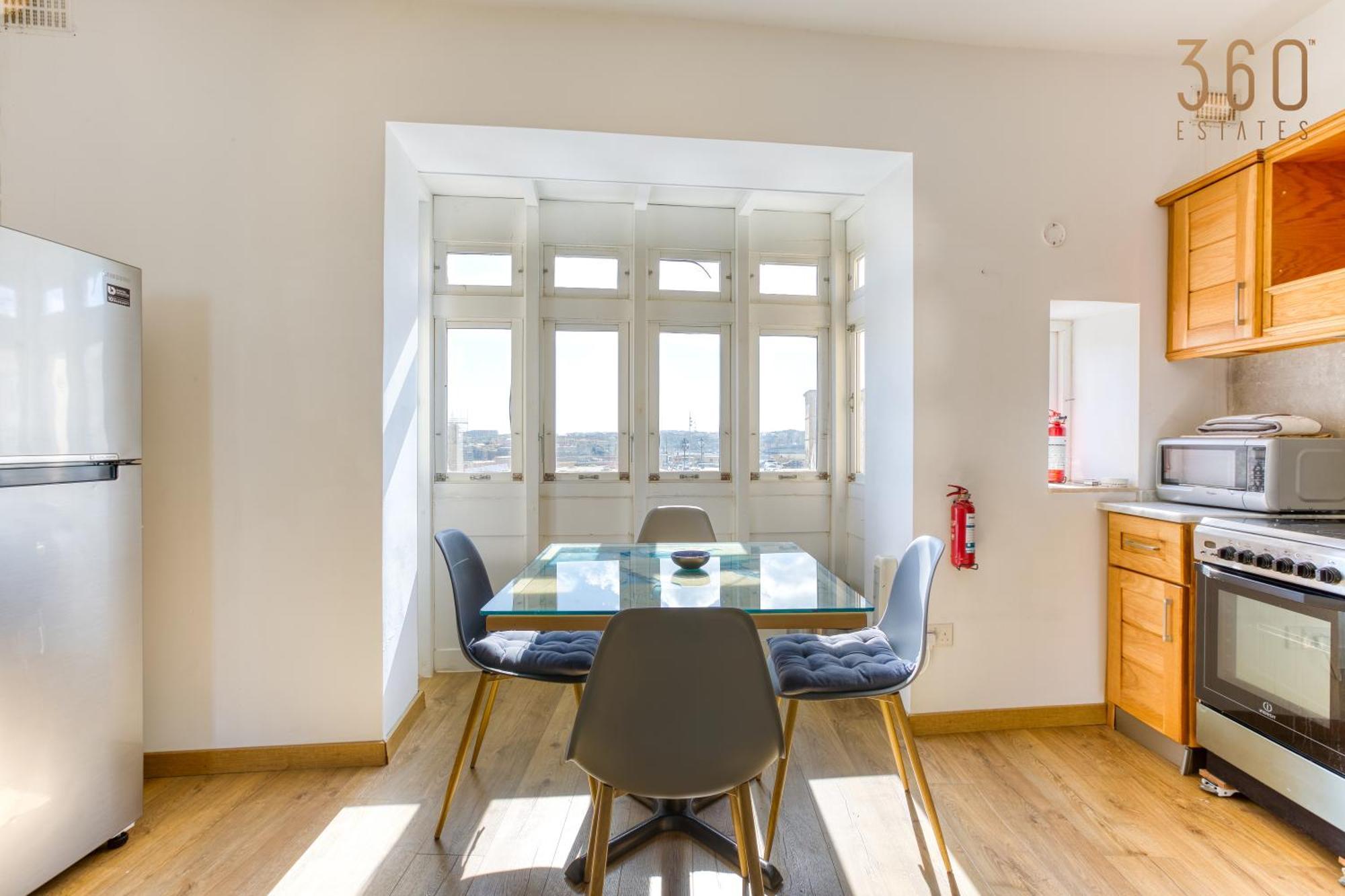 Charming Home With Sea Views & Maltese Balcony By 360 Estates Valletta Dış mekan fotoğraf