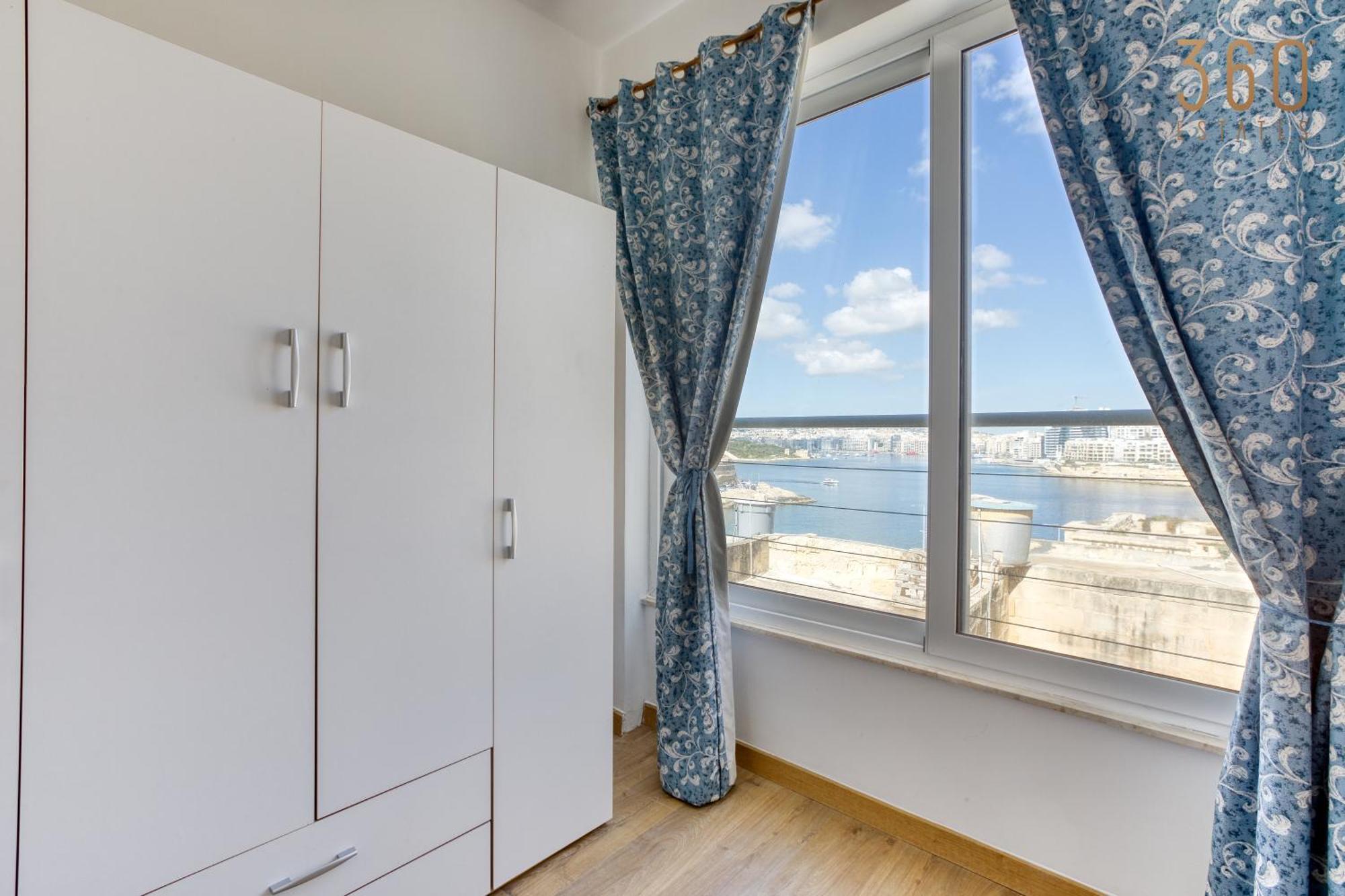 Charming Home With Sea Views & Maltese Balcony By 360 Estates Valletta Dış mekan fotoğraf